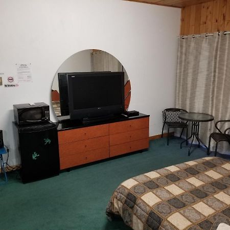 All Star Resort Madawaska Esterno foto