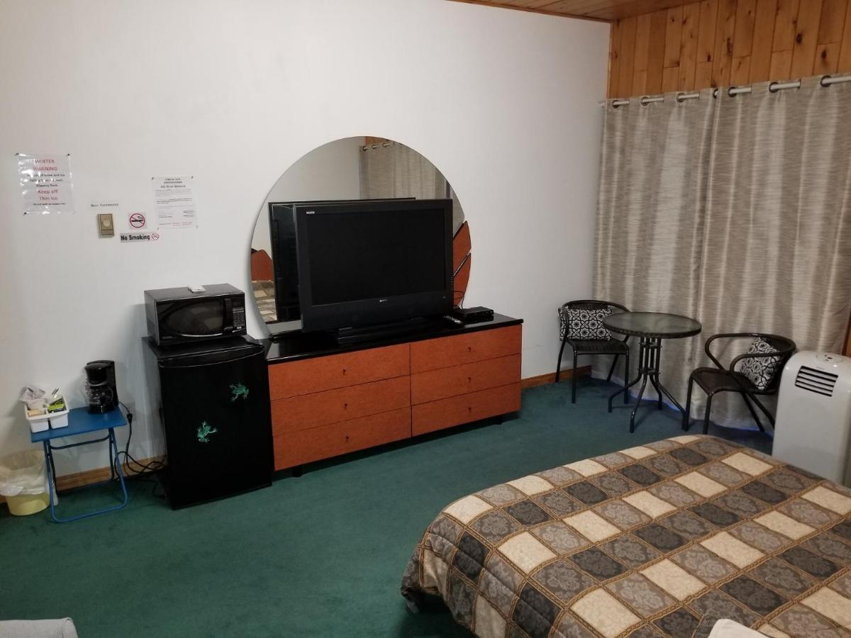 All Star Resort Madawaska Esterno foto