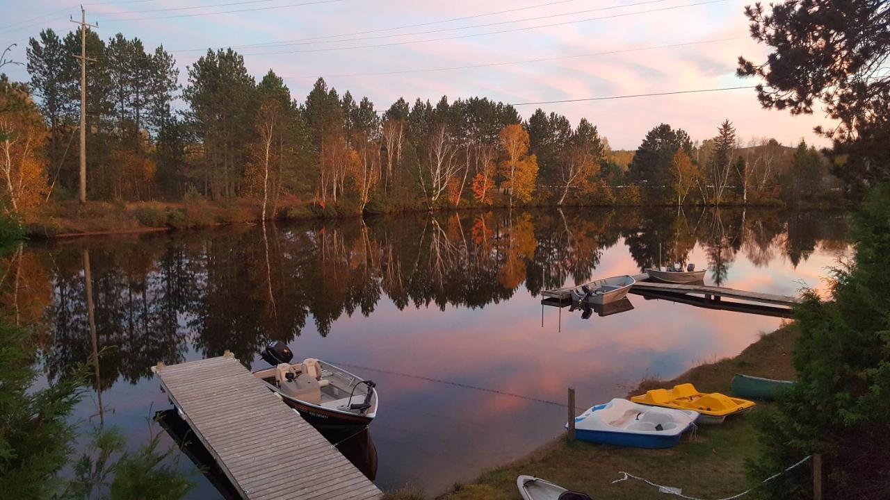 All Star Resort Madawaska Esterno foto